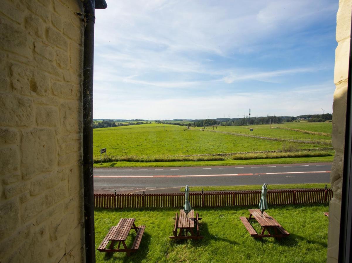 Oyo Knowesgate Inn, Northumberland National Park Kirkwhelpington المظهر الخارجي الصورة